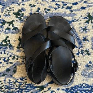 Women’s Leather Chacos